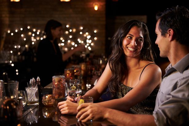 How and Why Does Sofiadate Bring In People That Value Stylish Outfits to Satisfy on its Dating Website?